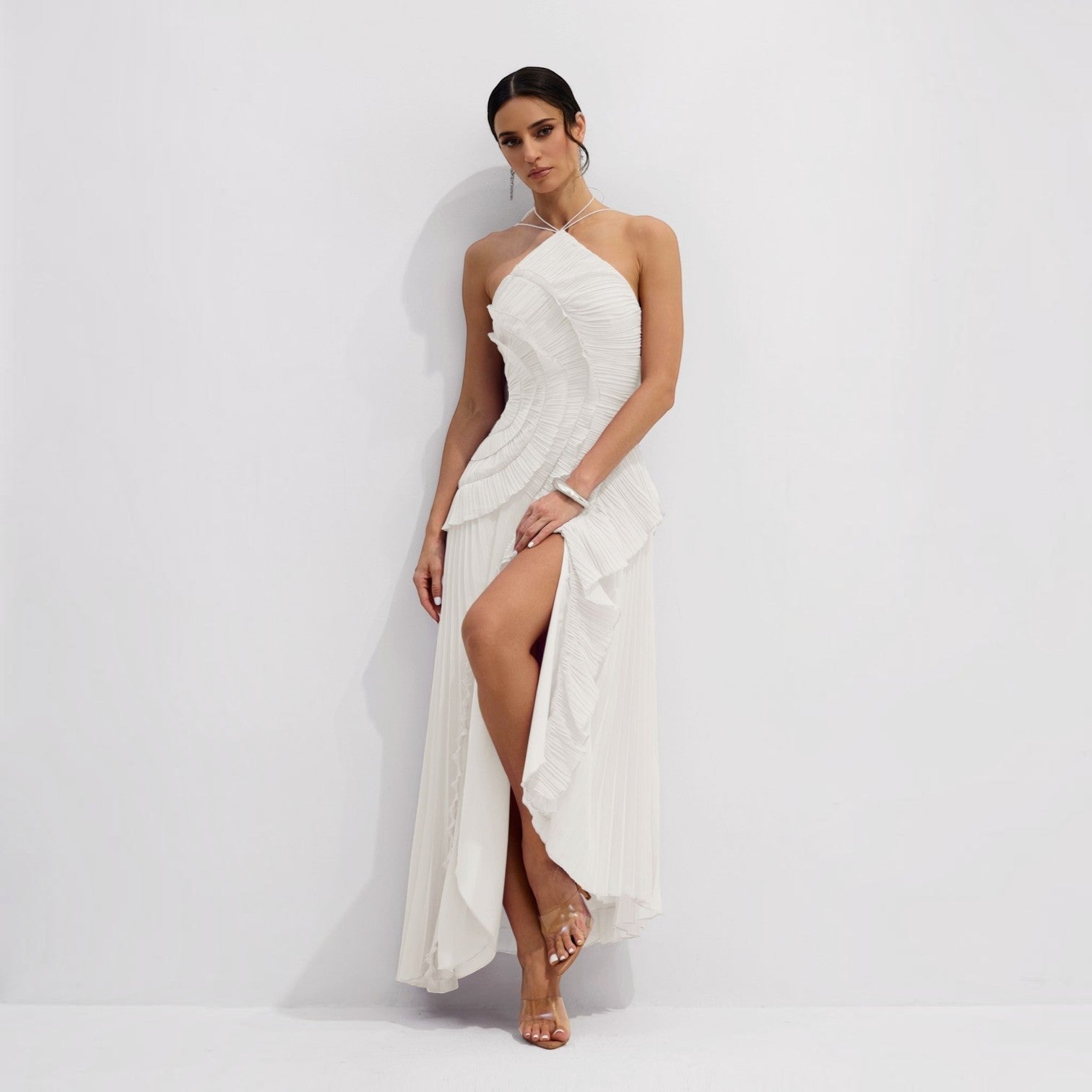 Vestido Midi Halter Plisado con Volantes