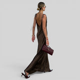 Vestido Largo Satén Sin Espalda