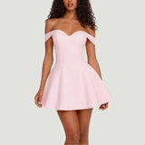 Vestido Corto Hombros Descubiertos Ajustado
