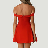 Vestido Corto Hombros Descubiertos Ajustado