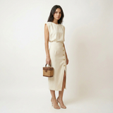 Vestido Midi Hombros Estructurados Botonadura Dorada