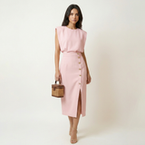 Vestido Midi Hombros Estructurados Botonadura Dorada